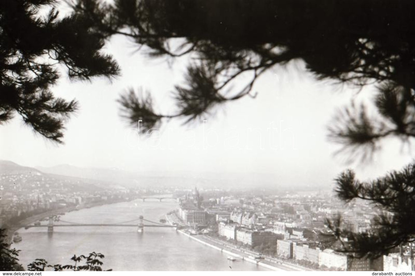 Cca 1930 30 Db Városképes Leicával Készített Fotónegatív Negatív Tartóban. - Andere & Zonder Classificatie