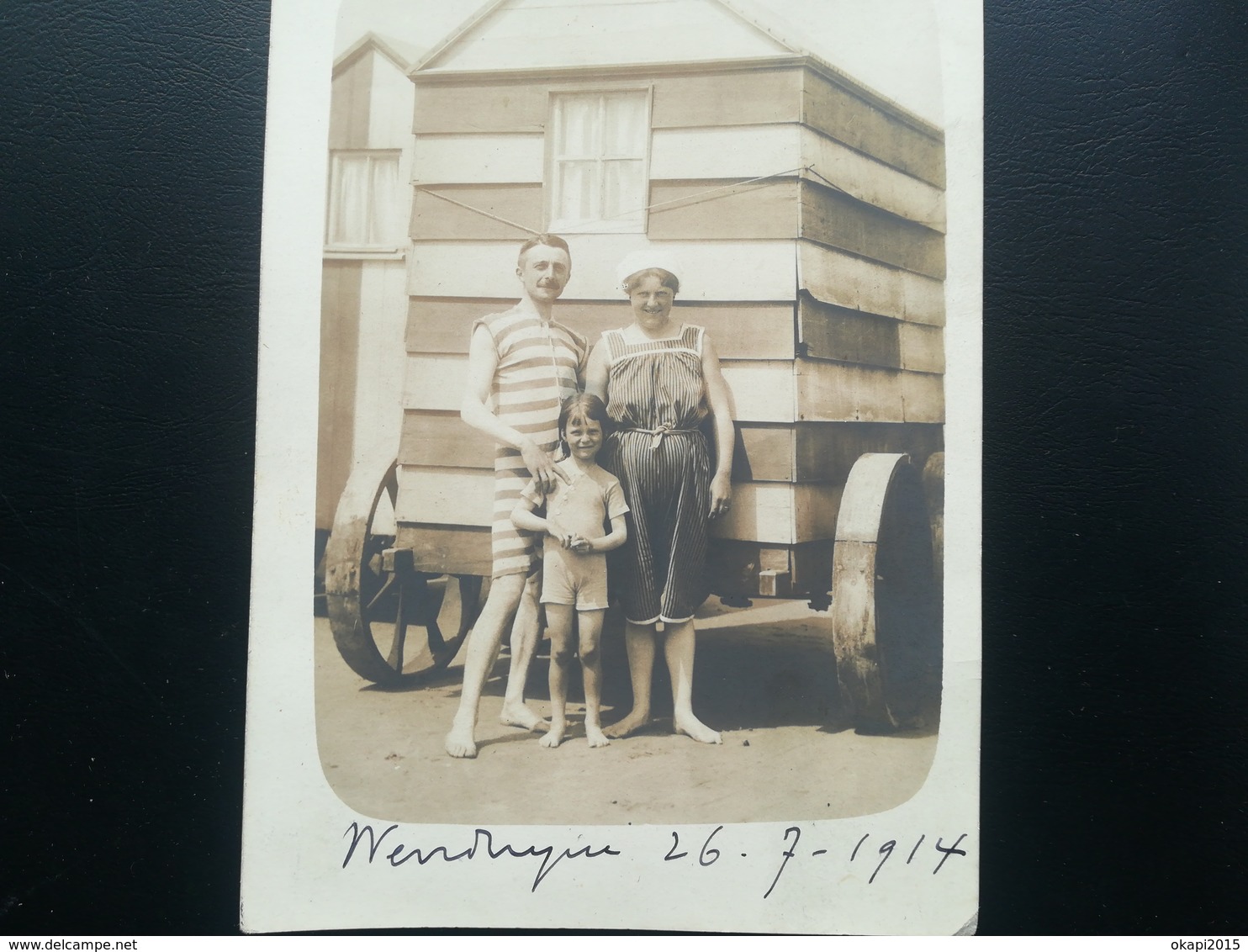 WENDUYNE OSTENDE FLANDRE  LITTORAL BELGIQUE PLAGE MER LOT 33 PHOTOS ORIGINALES ET 2 CARTES - PHOTOS  ANNÉES 1914 À 1960 - Personnes Anonymes