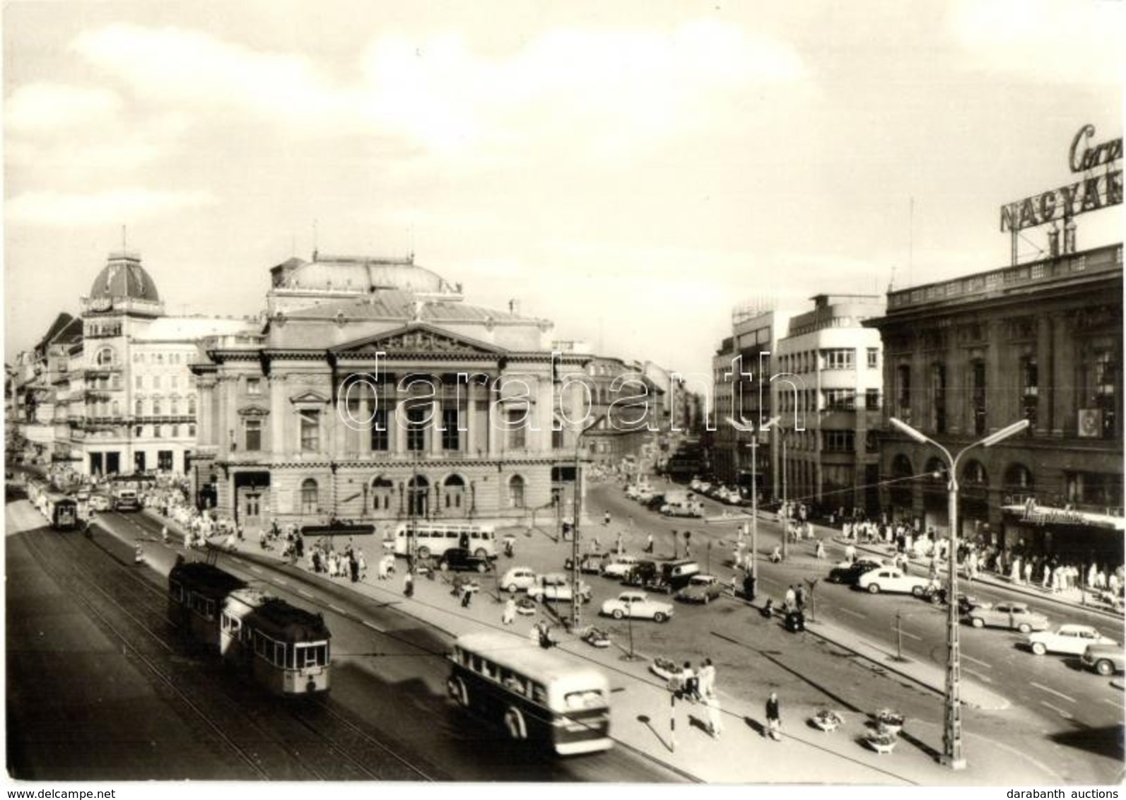 ** T2 Budapest VIII. Népszínház (ideiglenes Nemzeti Színház), Villamos, Autóbuszok, Automobilok, Corvin Nagyáruház, üzle - Zonder Classificatie