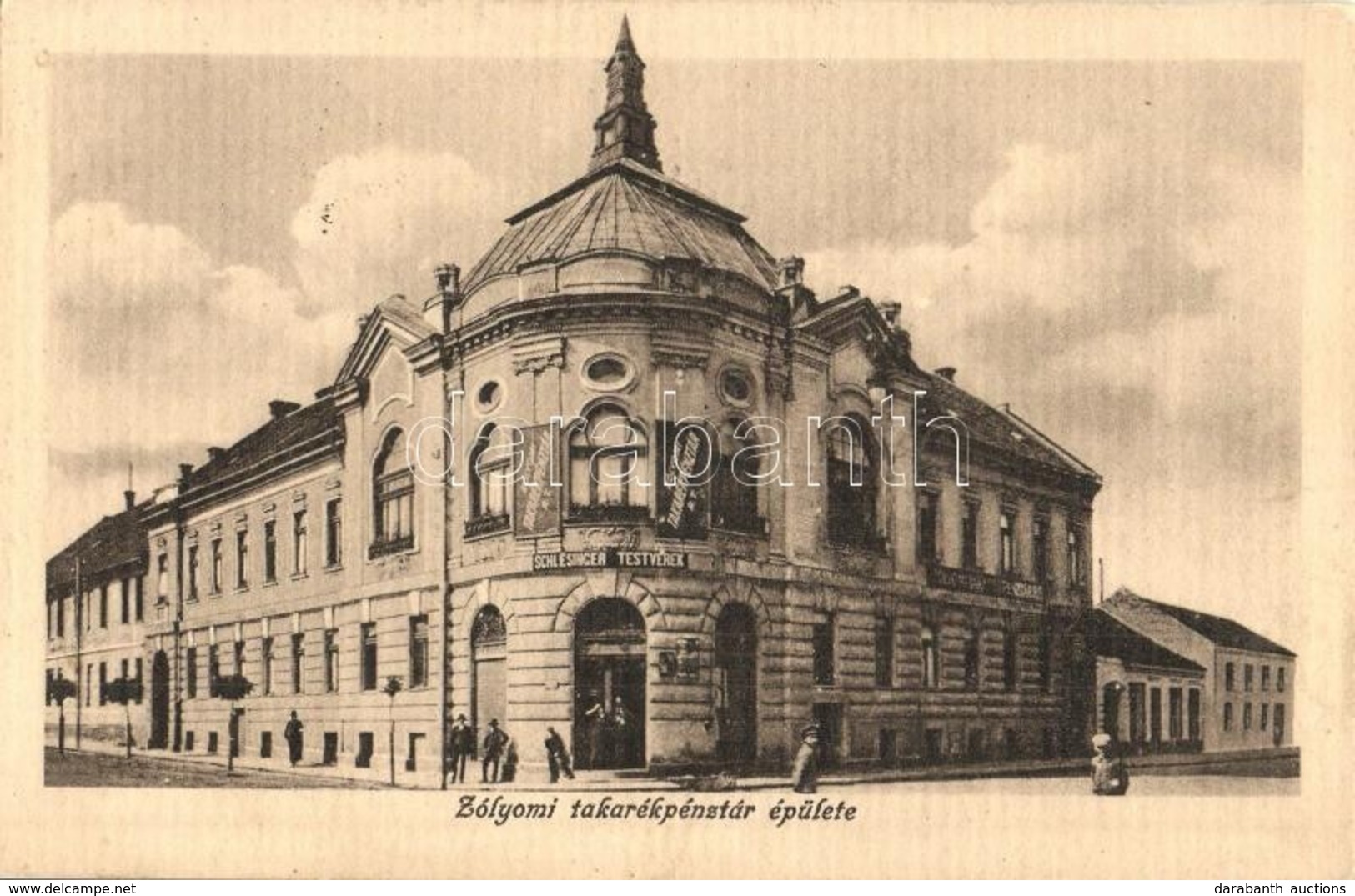 T2 1916 Zólyom, Zvolen; Takarékpénztár épülete, Schlesinger Testvérek üzlete / Savings Bank, Shop - Zonder Classificatie