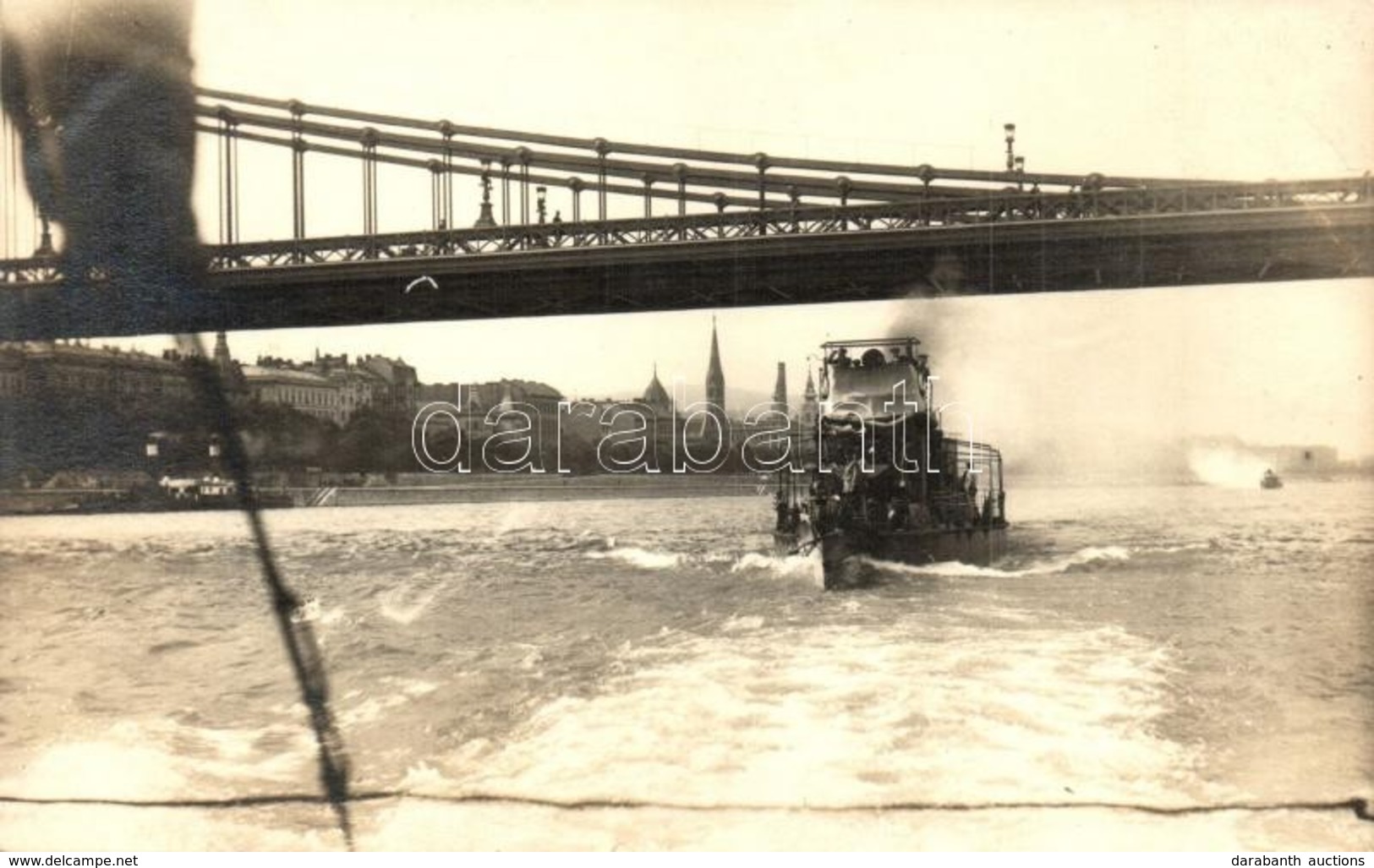 * T2 Szeged őrnaszád (monitorhajó) A Budapesti Lánchíd Alatt. Dunai Flottilla / Donau-Flottille / Hungarian Danube Fleet - Ohne Zuordnung