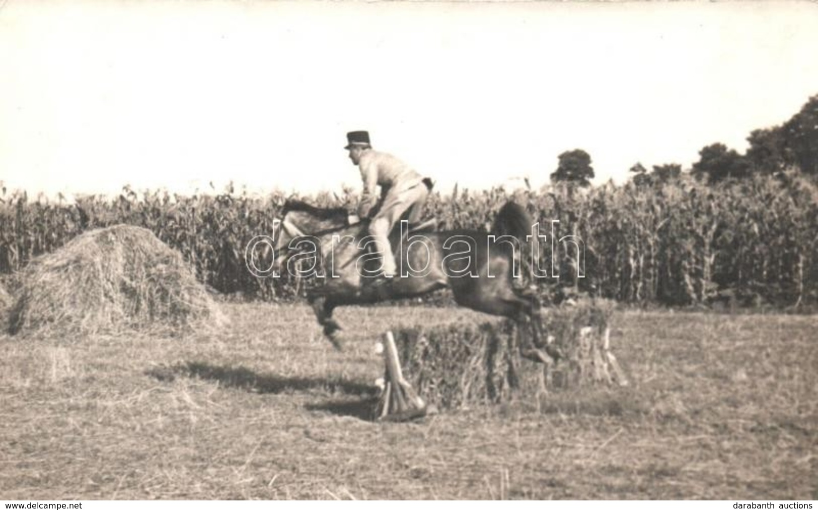 * T2 1940 Lóugratás A Harctéren / WWII Hungarian Hussar On Horseback. Fóti György Photo - Unclassified