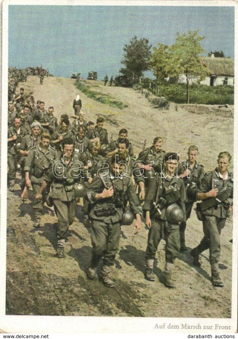 ** T2 Grenadiere Auf Dem Marsch Zur Front Auf Einer Rollbahn Im Osten. PK-Aufn. Kriegsber. Brenner, Carl Werner / WWII G - Unclassified