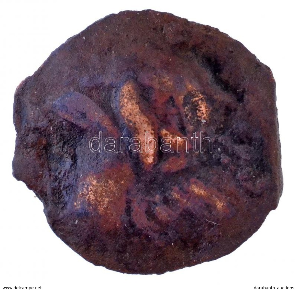 Boszporosz Kr. E. ~IV-III. Század Bronzpénz (1,75g) T:3
Bosporos ~4th-3rd Century BC Bronze Coin (1,75g) C:F - Unclassified