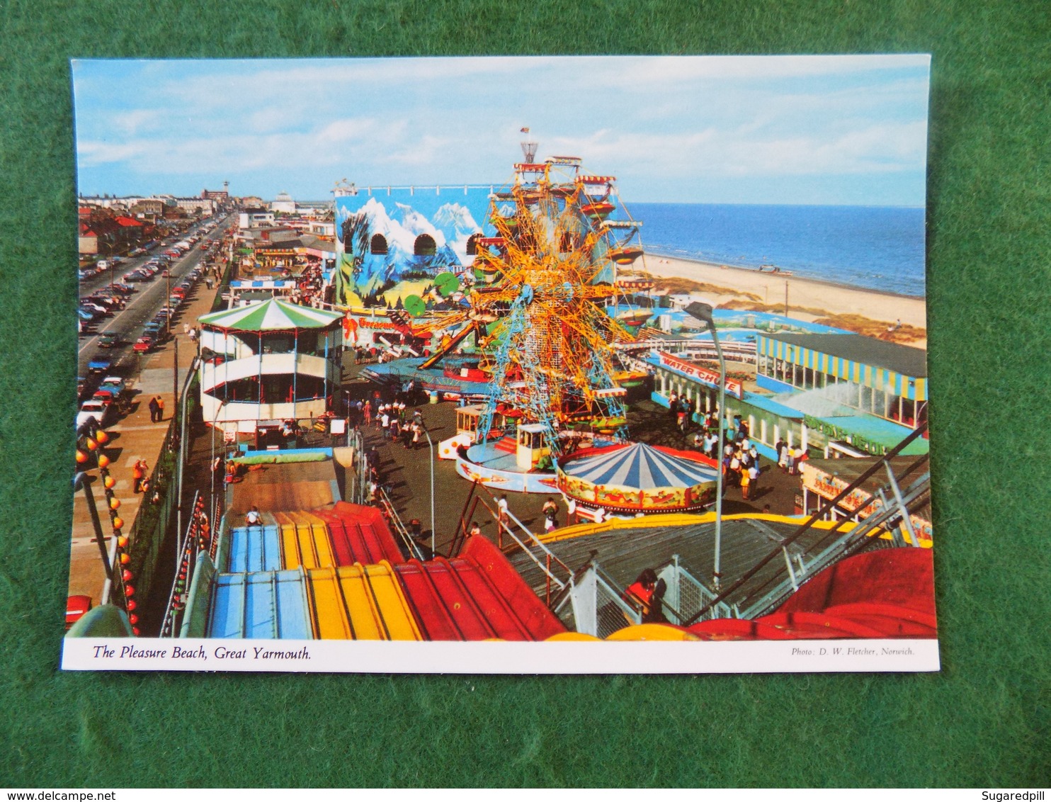 VINTAGE UK: NORFOLK Yarmouth Pleasure Beach Colour DC - Great Yarmouth