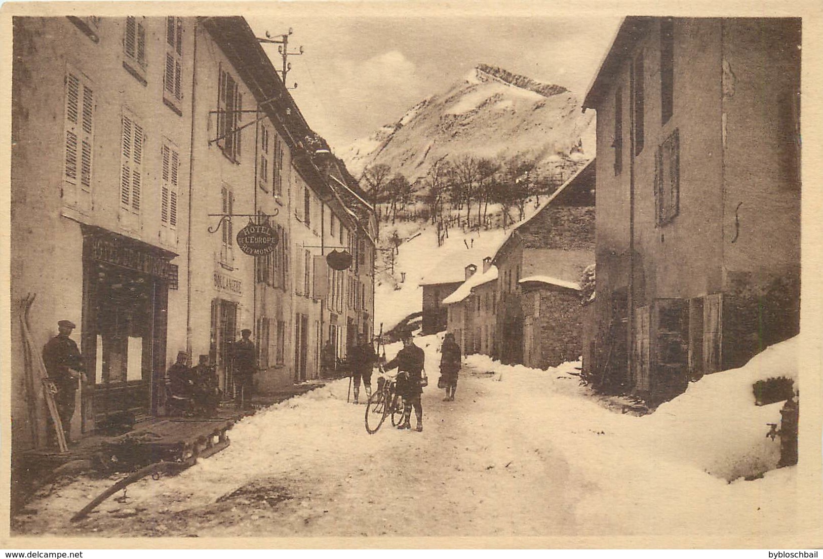 CPA 38 Isère Freney D'Oisans L'Hotel De L'Europe A. Reymond Propriètaire Voitures à Volonté Cycliste - Autres & Non Classés