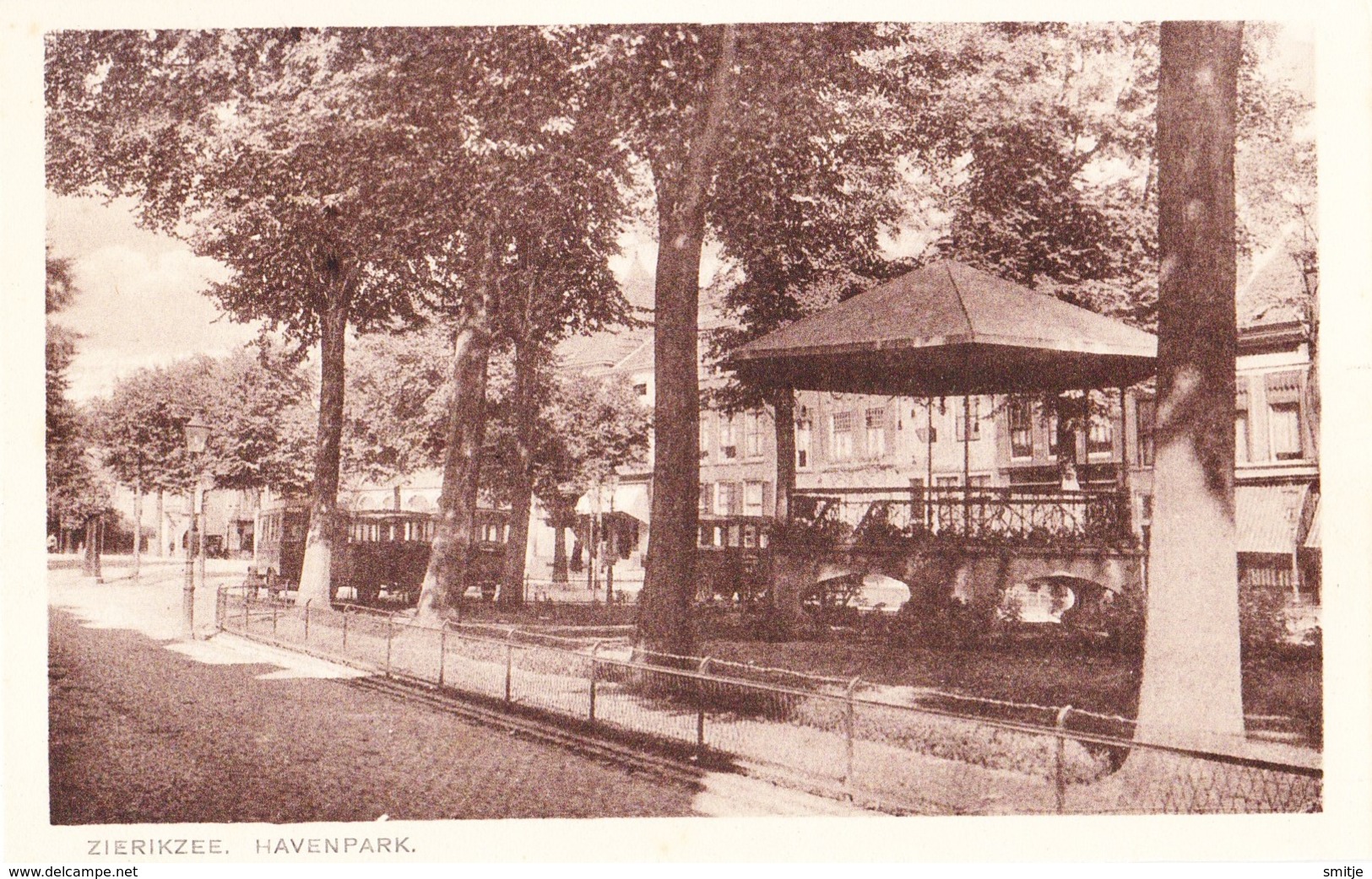 ZIERIKZEE JAREN '20-'30 HAVENPARK AUTOBUS - Zierikzee