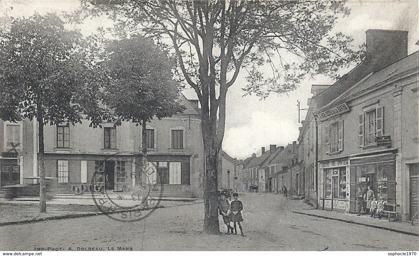 SARTHE - 72 - FOULLETOURTE - Un Coin De La Place Et Rue Du Vieux Bourg - La Fresnaye Sur Chédouet