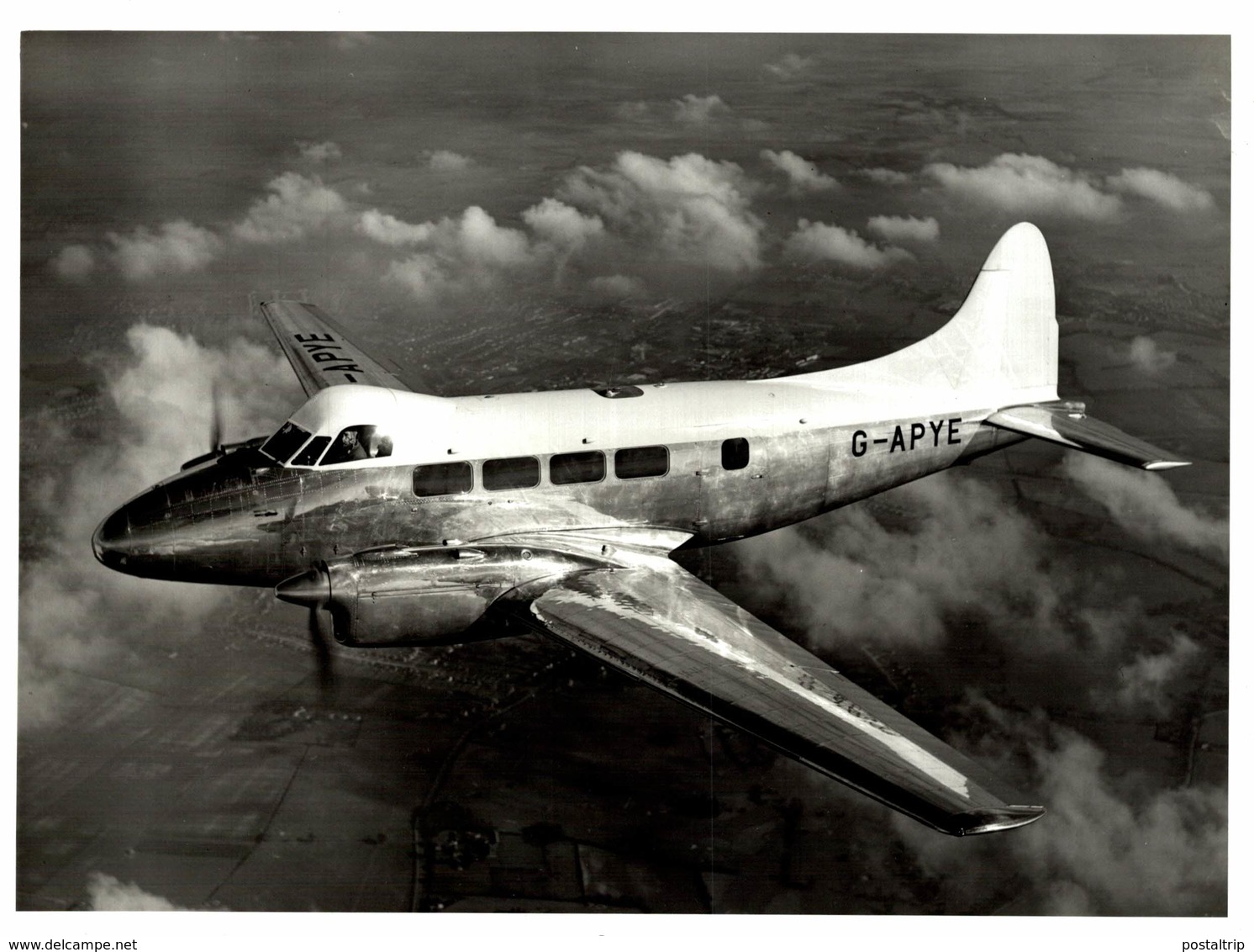 De Havilland DH DOVE    21 * 16 CM - Aviación