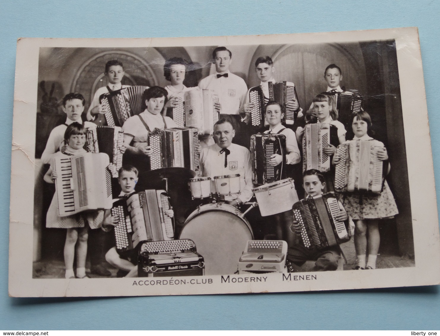 Accordéon-Club MODERNY Menen / Menin > Anno 19?? ( Zie Foto's ) ! - Menen