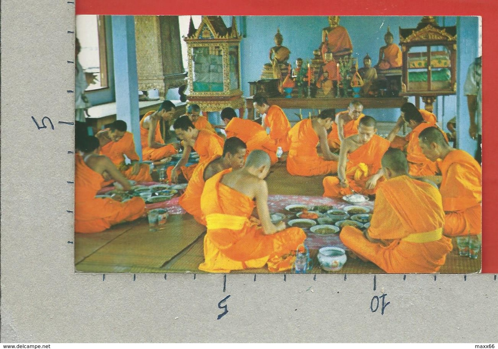 CARTOLINA VG THAILANDIA - BANGKOK - The Priests At Meal Time - 9 X 14 - ANN. 1964 - Tailandia