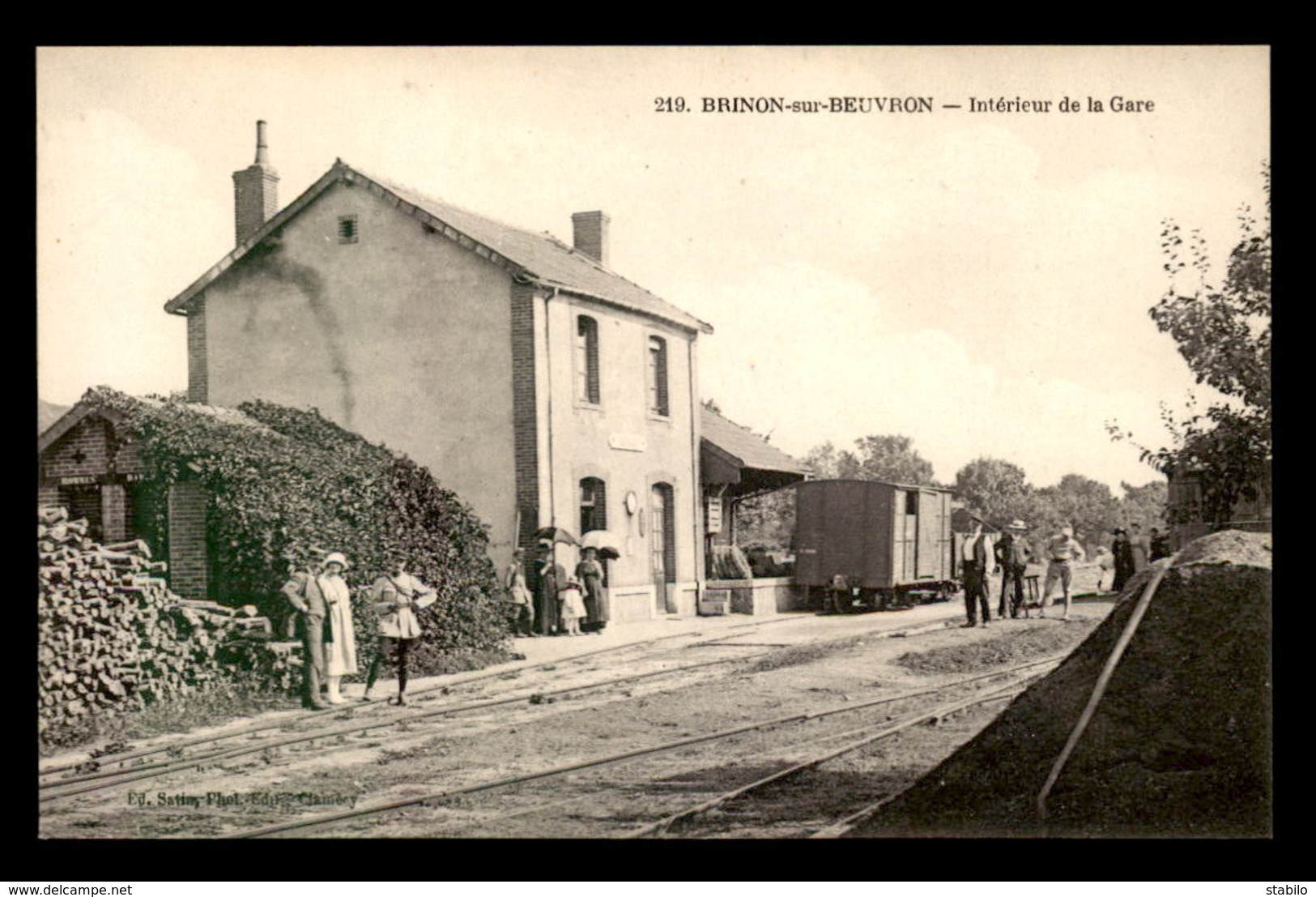 58 - BRINON-SUR-BEUVRON - INTERIEUR DE LA GARE DE CHEMIN DE FER - Brinon Sur Beuvron