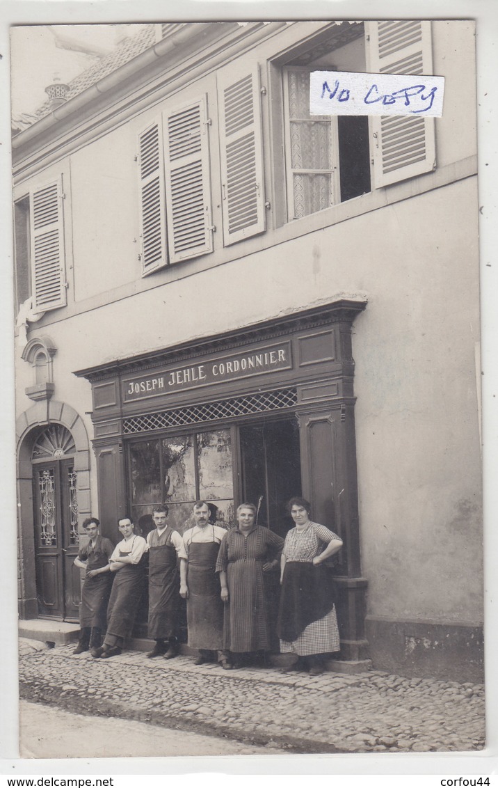 NEUF BRISACH : Devanture Du Cordonnier J.JEHLE - Superbe Carte Photo - Commerce - Métier - Neuf Brisach