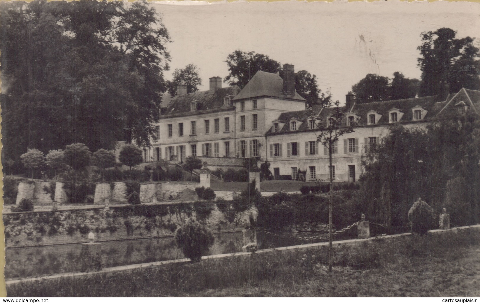 Guerville : Maison De Santé Médicale - Châeau De Goussonville Par Guerville - Guerville