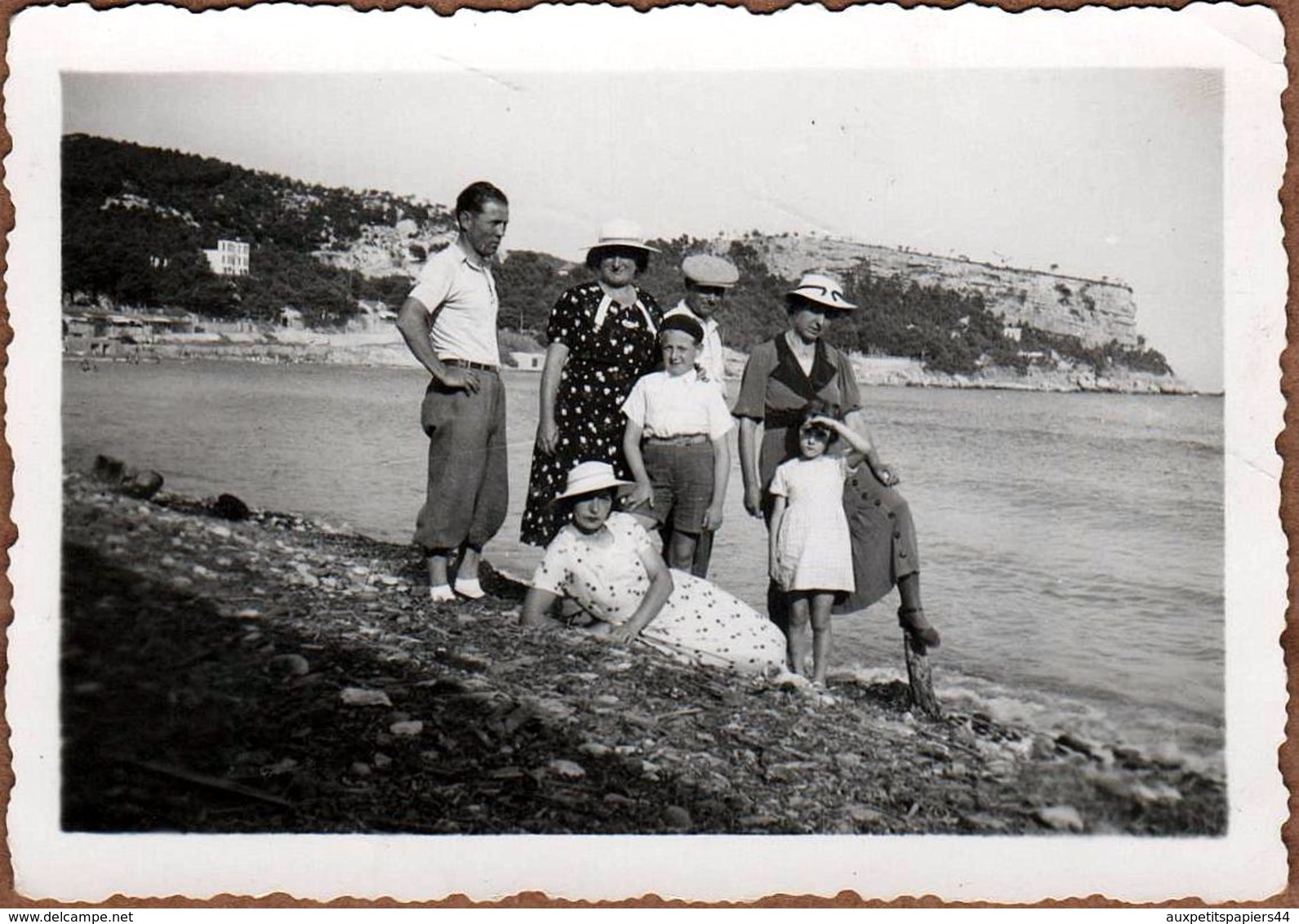 Photo Originale Famille Lafon & Ballade Aux Calanques De Marseille Vers 1936, Mer & Criques Sur Mer Méditerranée - Personnes Anonymes