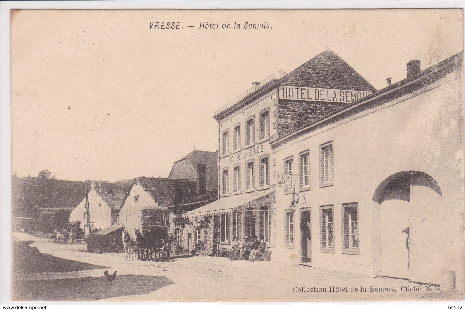 BELGIQUE VRESSE Hôtel De La Semois ,façade Avec Terrasse ,attelage Chevaux Avec Calèche - Vresse-sur-Semois