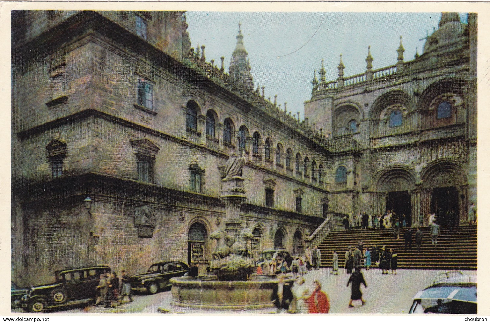 ESPAGNE.  SANTIGO DE COMPOSTELLE..ANIMATION PLACE DES " PLATERIAS "   ANNÉE 1961 - Santiago De Compostela