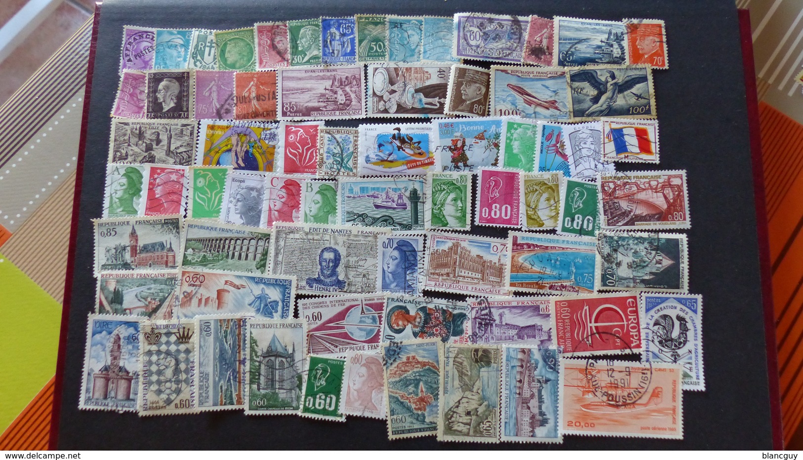 Vrac De 3100 Timbres Oblitérés Du Monde, Quelques Neufs, Tous Différents - Vrac (min 1000 Timbres)