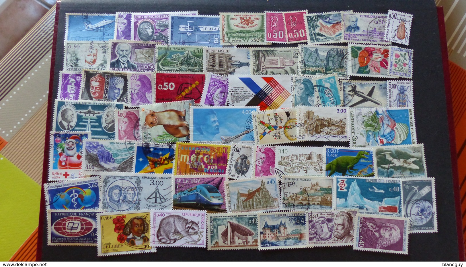 Vrac De 3100 Timbres Oblitérés Du Monde, Quelques Neufs, Tous Différents - Vrac (min 1000 Timbres)