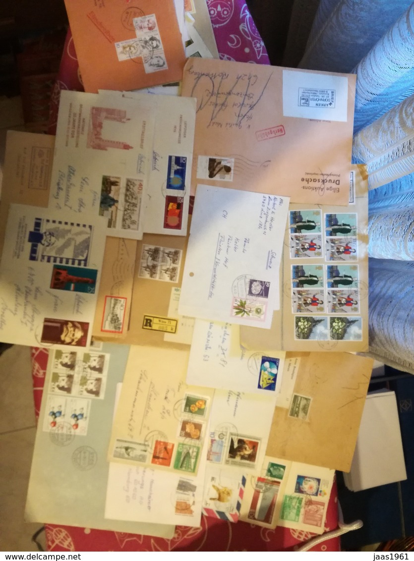 LOT 50 LETTERS AND DOCUMENTS. WORLDWIDE - Mezclas (max 999 Sellos)