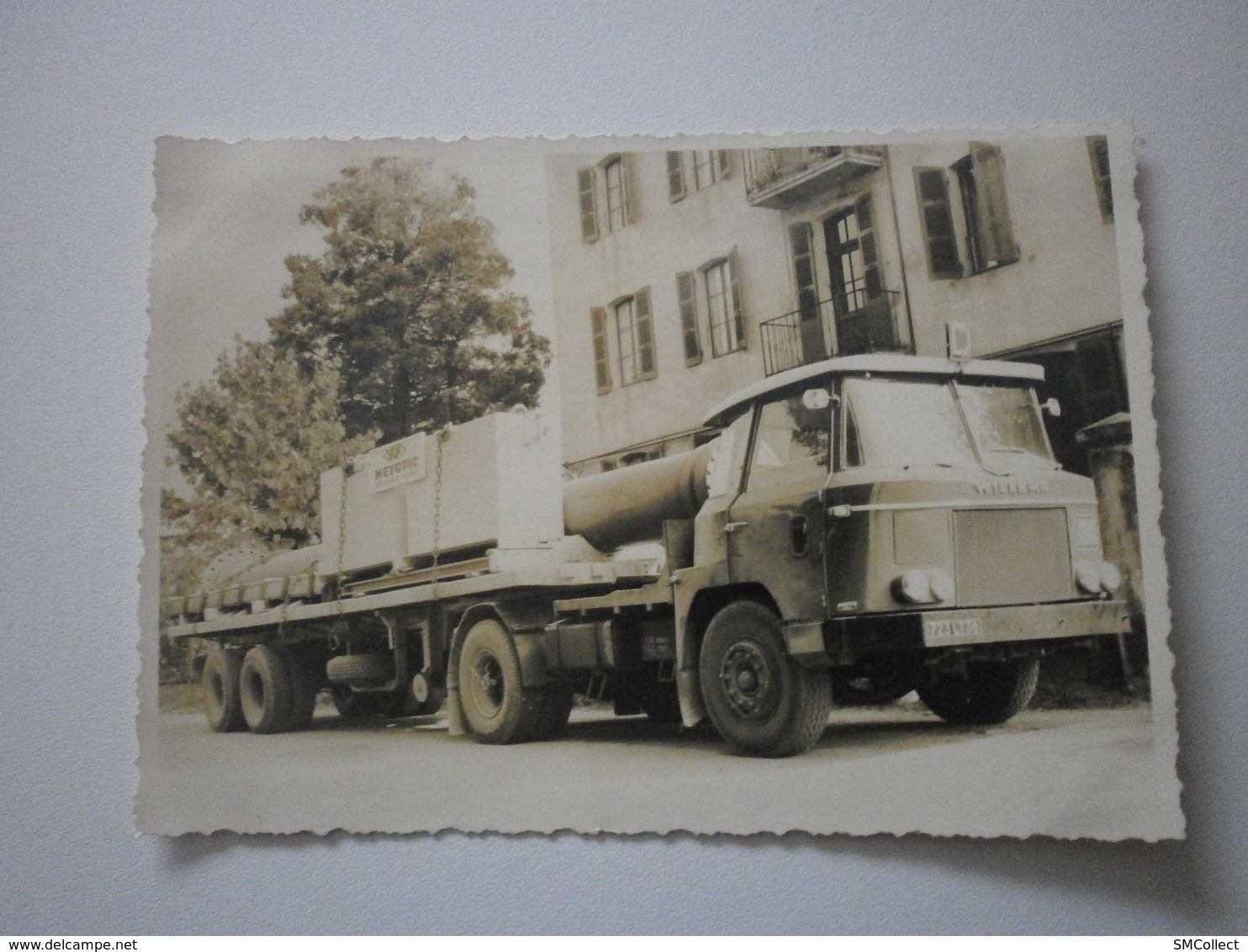Photo 143 X 101 Mm. Camion WILLEME. Sur Chargement, Panneau NEYRPIC, Grenoble (GF651) - Grenoble