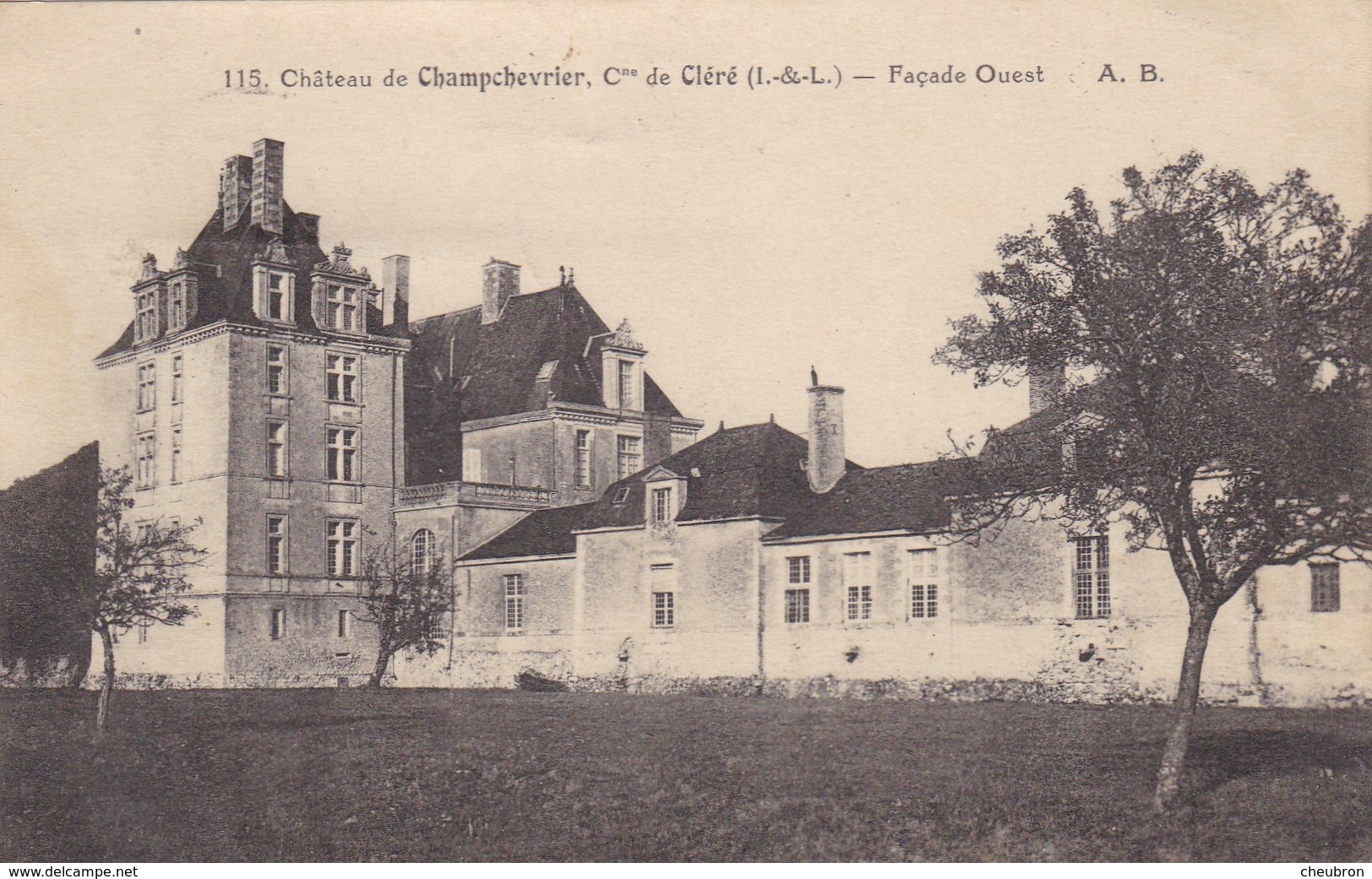 37. CLERE LES PINS. CPA. CHATEAU DE CHAMPCHEVRIER. FAÇADE OUEST . ANNEE 1923 + TEXTE - Cléré-les-Pins