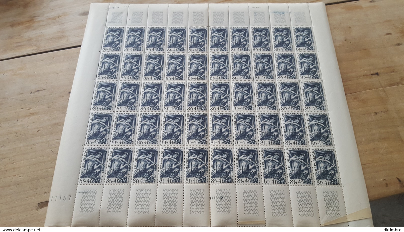 LOT 442978 TIMBRE DE FRANCE NEUF** LUXE N°825 FEUILLE COMPLETE - Feuilles Complètes