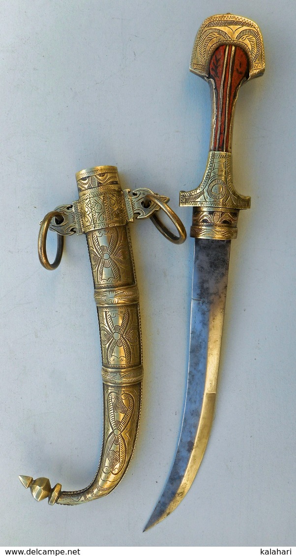 SUPERBE  COUTEAU KOUMYA DU MAROC, XIX SIECLE, KOUMMYA MODELE PEU COURANT