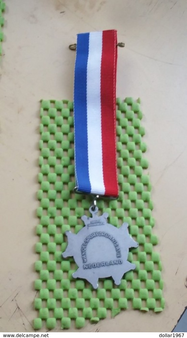 Medaille / Medal - Medaille - Avondvierdaagse 10 - Suurd Groningen  - The Netherlands - Autres & Non Classés