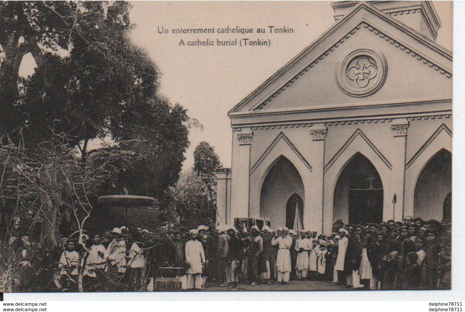 Un Enterrement Catholique Au Tonkin - Vietnam