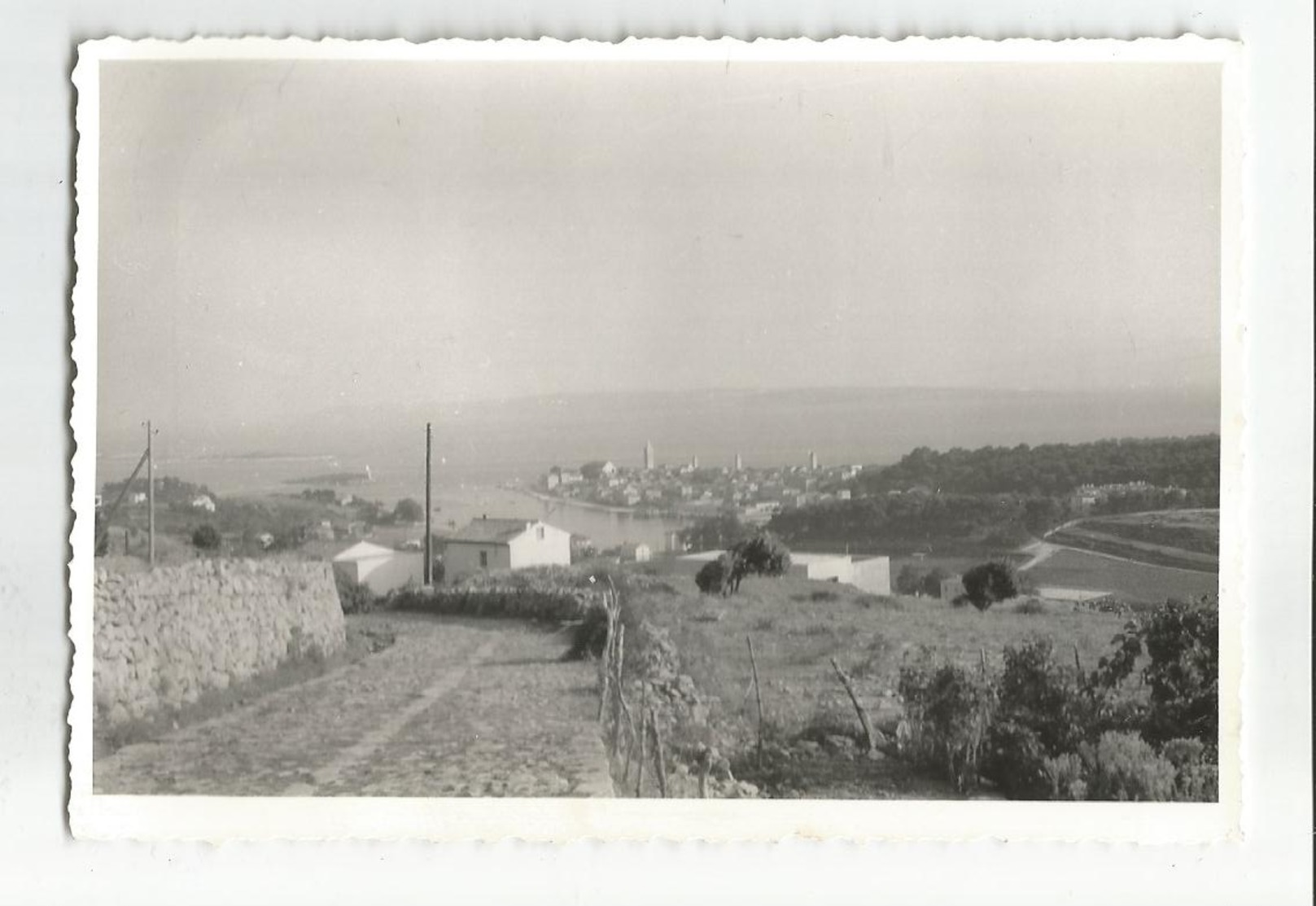 CROATIA HRVATSKA RAB ORIGINALNA FOTOGRAFIJA ORIGINAL PHOTO SUMMER 1961. - Places