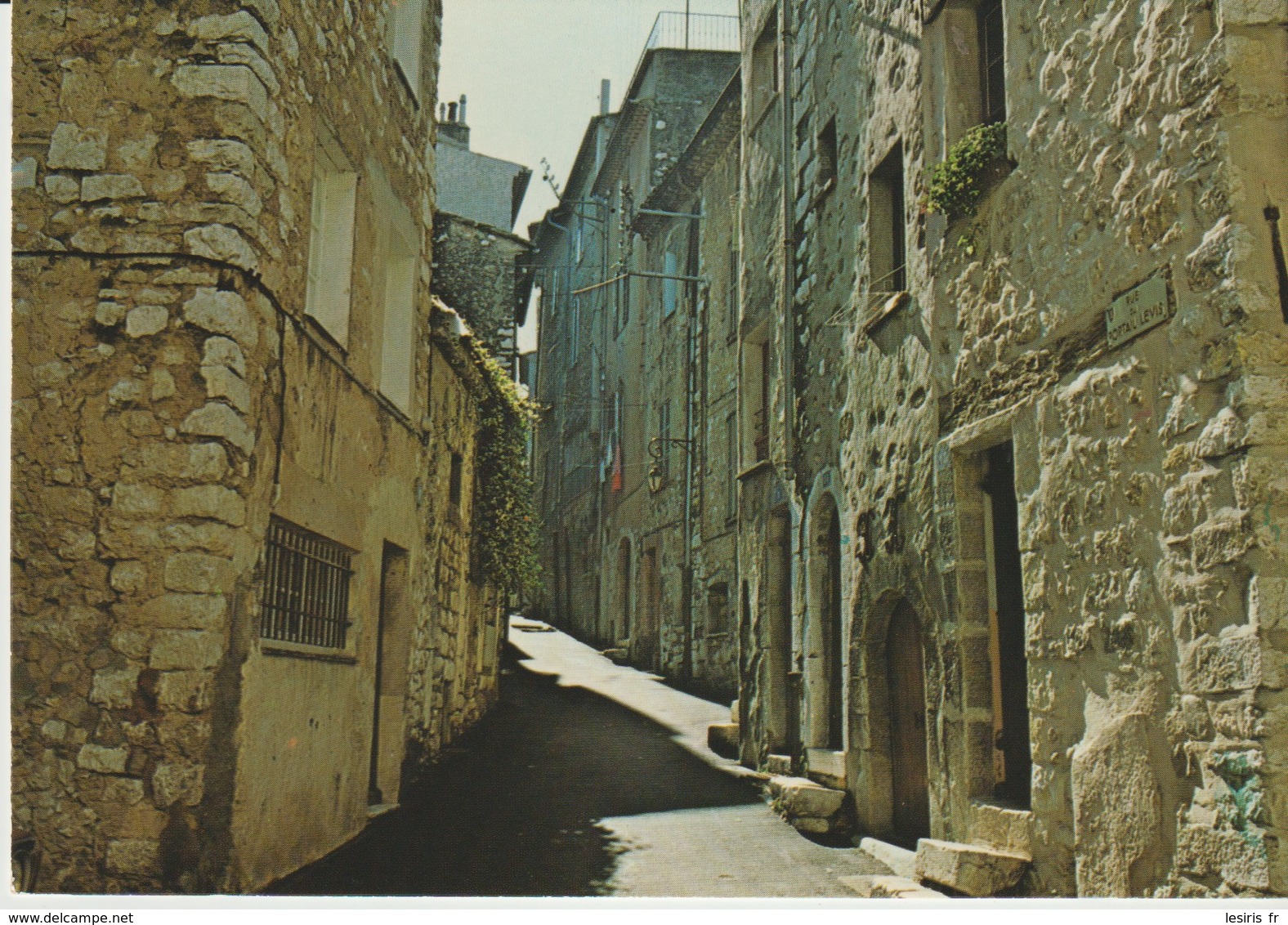 C. P. - PHOTO - VENCE LA JOLIE - RUE DU PORTAIL LEVIS - 8006 - ALAIN MALAVAL - XN 100 - - Vence