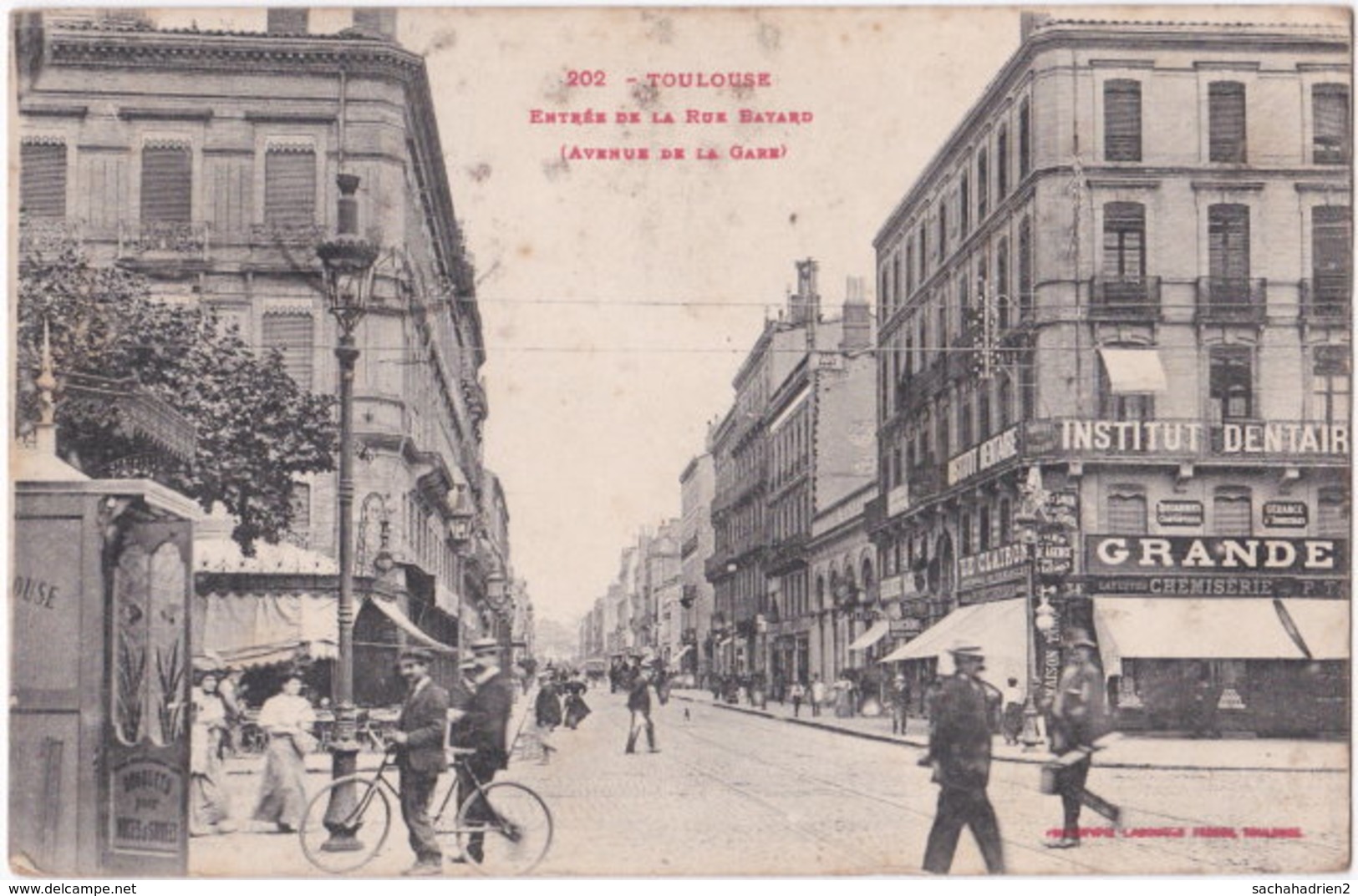 31. TOULOUSE. Entrée De La Rue Bayard (Avenue De La Gare). 202 - Toulouse