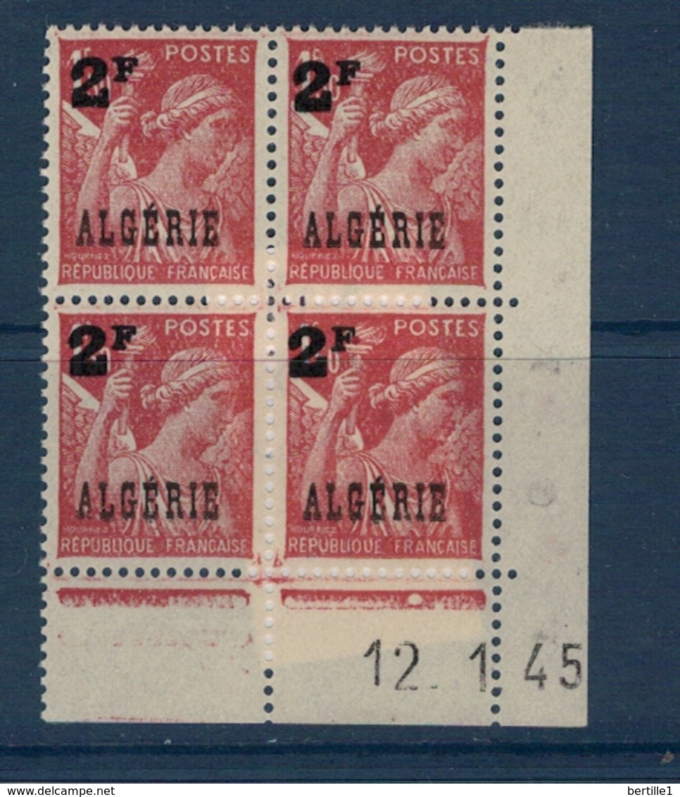 ALGERIE        N° YVERT  :  COIN DATE  N°  233     ( 12.01.45 )          NEUF SANS  CHARNIERES - Neufs