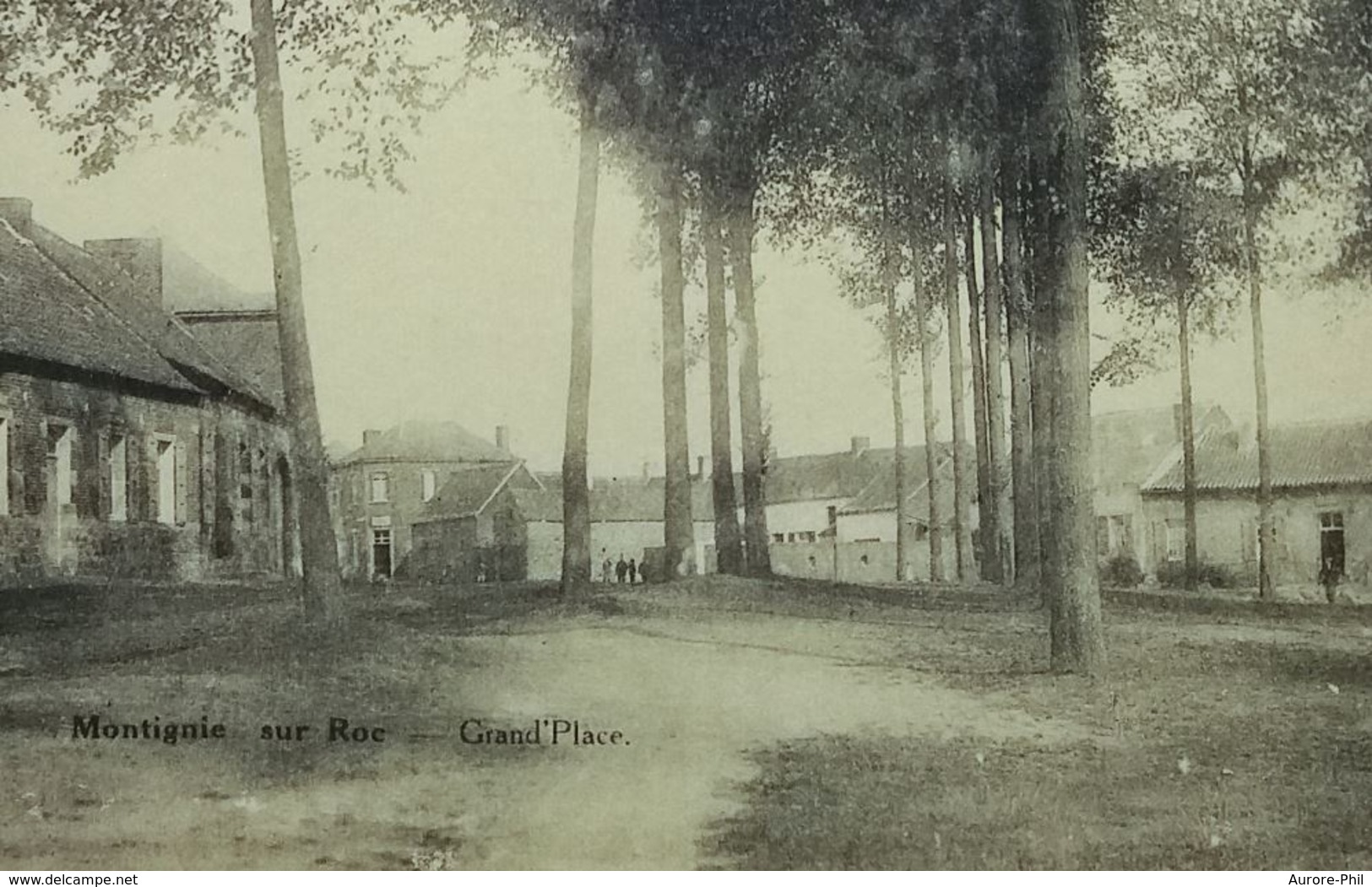 Montignies-sur-Roc Grand'Place - Honnelles