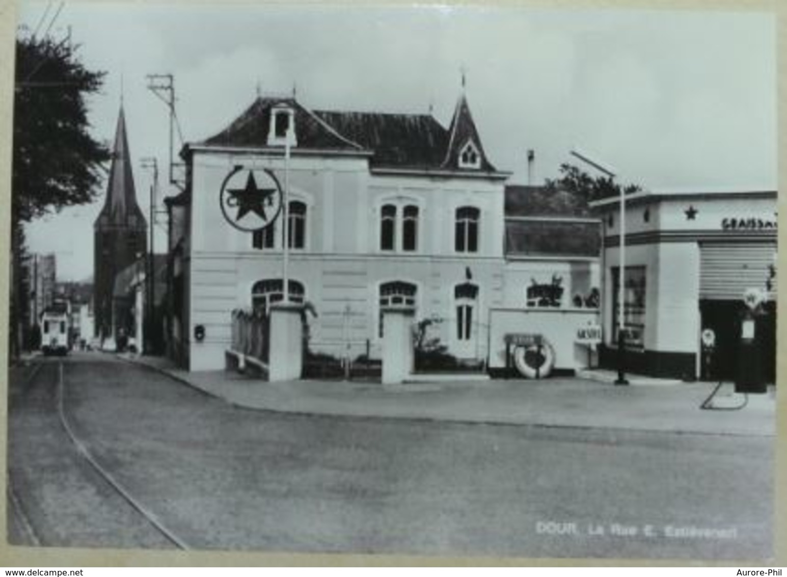 Dour Rue E. Estiévenart Avec Tram - Dour