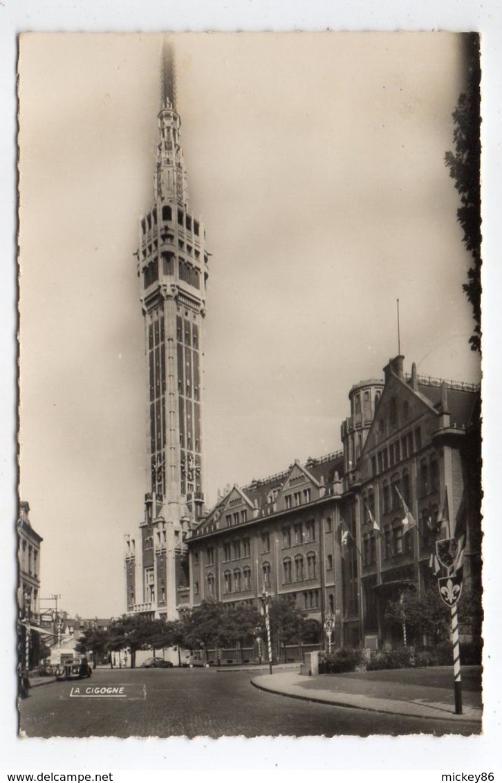 LILLE--1967--Hotel De Ville Et Son Beffroi  --.................à Saisir - Lille