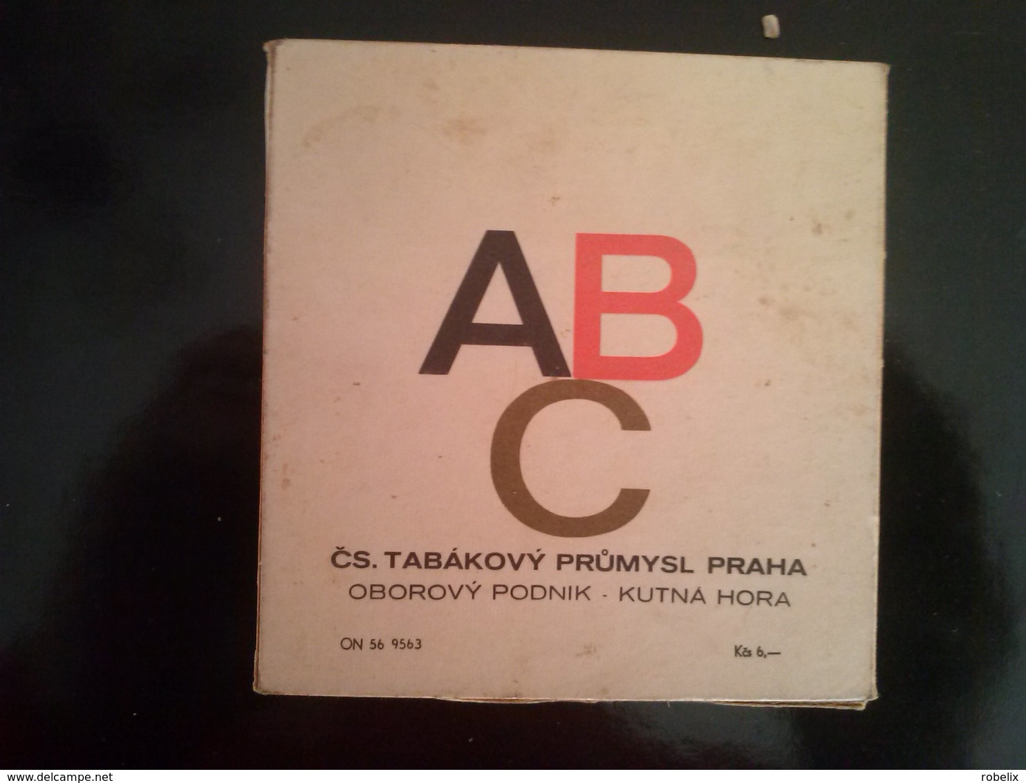 A B C  - Empty Czech  Cigarettes Carton Box - Around (environ) 1970 - Zigarettenetuis (leer)