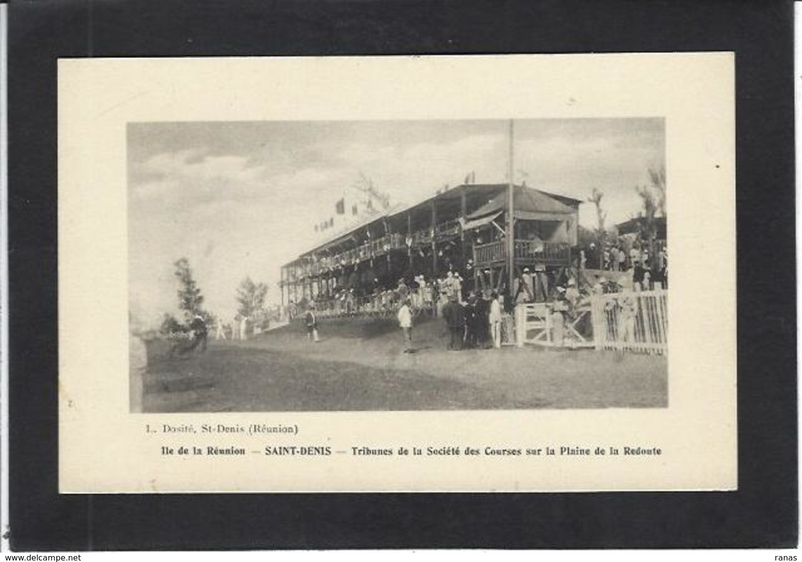 CPA Ile De La Réunion Non Circulé Saint Denis Hippodrome - Saint Denis