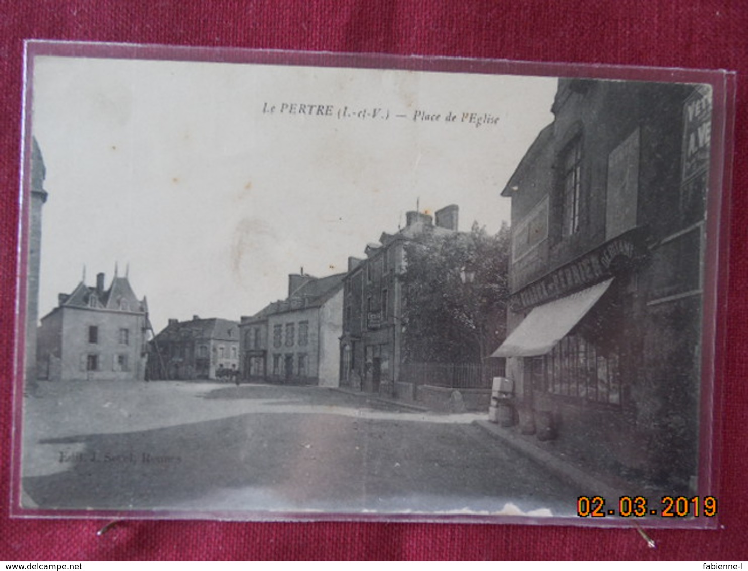 CPA - Le Pertre - Place De L'Eglise - Autres & Non Classés