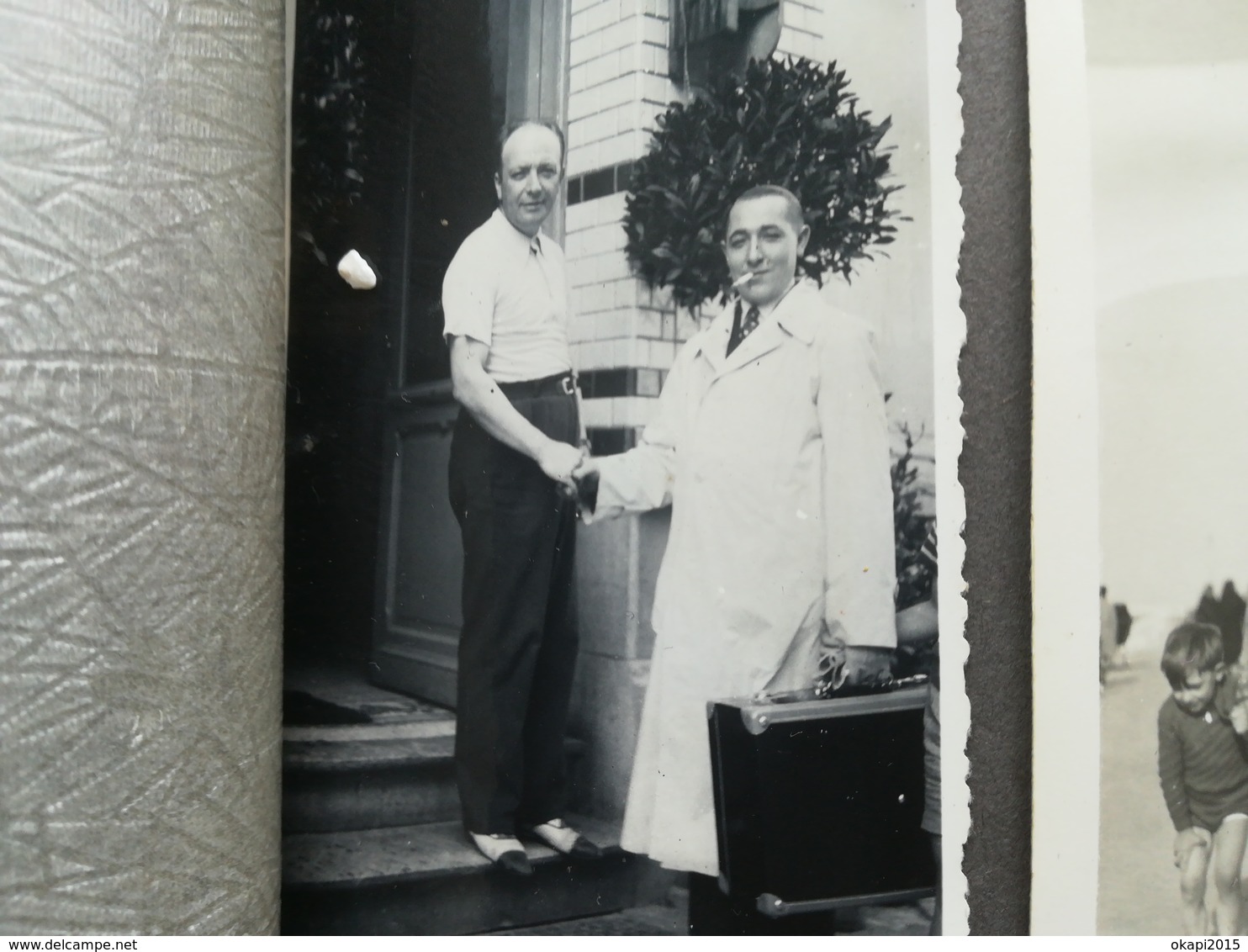 150  PHOTOS ORIGINALES NOIR-BLANC ANNÉES 1950 ET ANTÉRIEURES DONT DEUX ALBUMS DE FAMILLE DE BELGIQUE