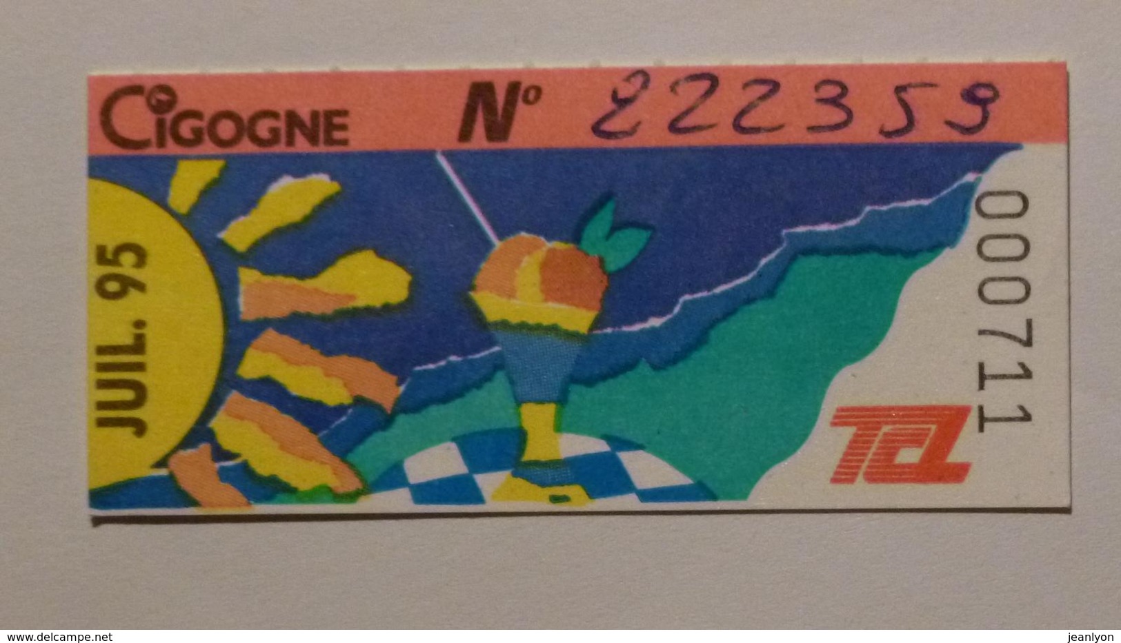 Ticket Abonnement TCL Lyon (69/Rhône) - Bus Métro - Juillet 95 - Tarif CIGOGNE - SOLEIL / MER / GLACE - Europe