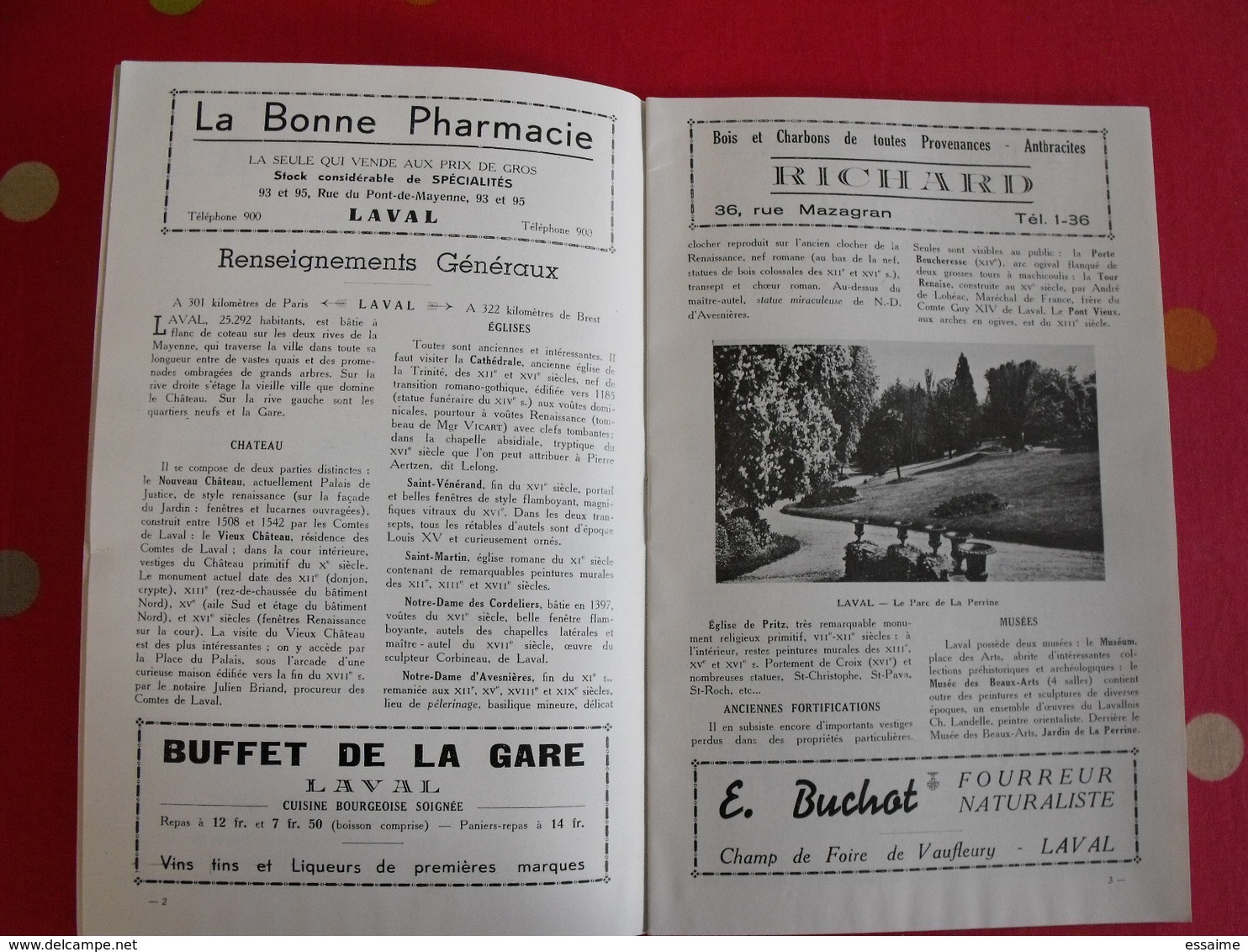 Laval. Guide Officiel Du Syndicat D'initiatives. Vers 1950. Mayenne - Pays De Loire