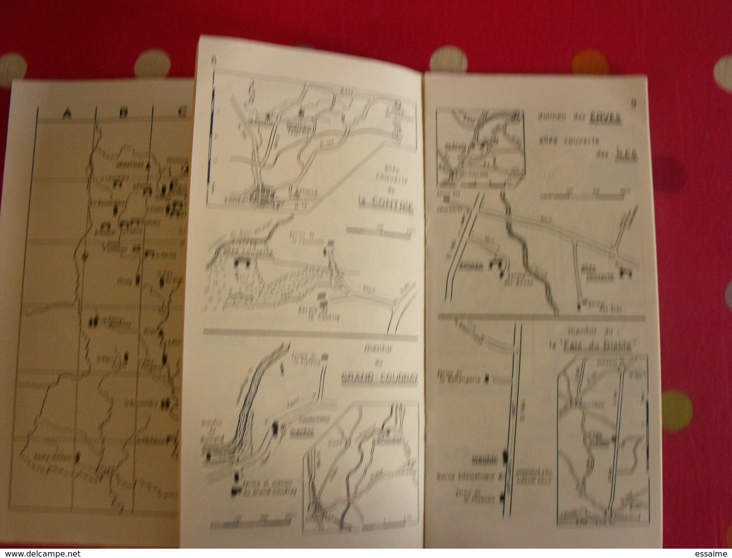 2 Livrets La Mayenne Monumentale. 1- Antiquité, 2- Art Sacré. Vers 1950. Laval - Pays De Loire