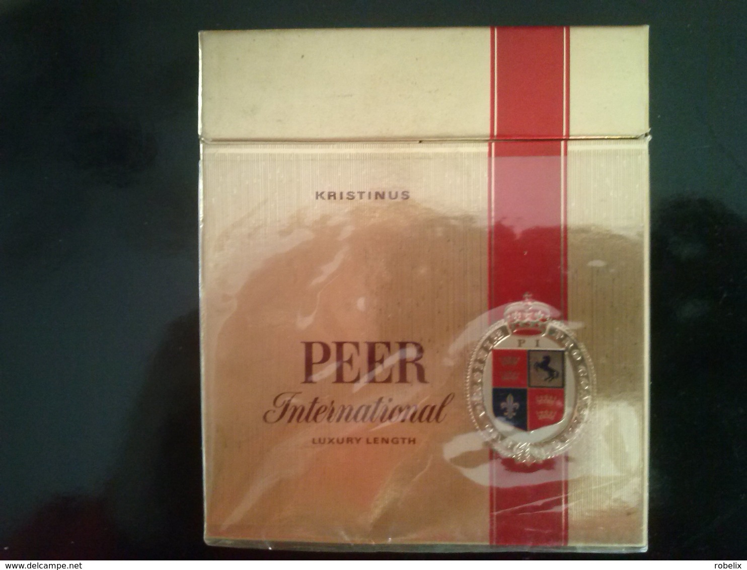 PEER INTERNATIONAL - Empty Cigarettes Carton Box - Around (environ) 1970 - Etuis à Cigarettes Vides