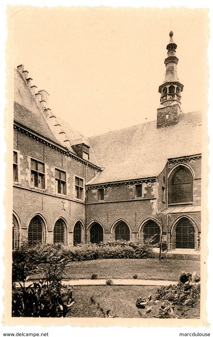 Lessines. Hôpital Notre-Dame à La Rose. Préau, Vue Sur La Chapelle. Lessen. Hospitaal. Onze-Lieve-Vrouw. Zicht Op Kapel. - Lessines