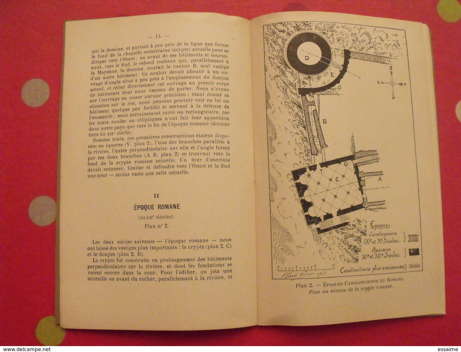 le château de Laval. notes d'histoire et d'archéologie et guide du visiteue. Guy Ramard. 1934. illustré