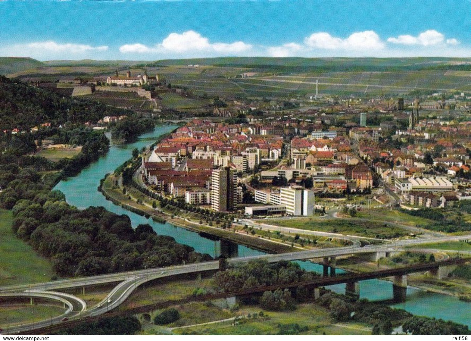 1 AK Germany Bayern * Blick Auf Die Stadt Würzburg - Luftbildaufnahme * - Wuerzburg