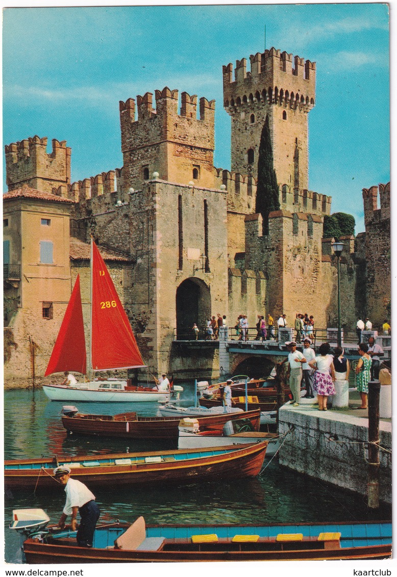 Sirmione - Lago Di Garda - Castello Scaligero - Brescia