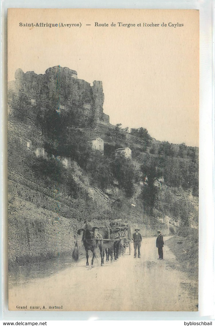 CPA 12 Aveyron De Saint Affrique Route De Tiergne Et Rocher Caylus St - Saint Affrique